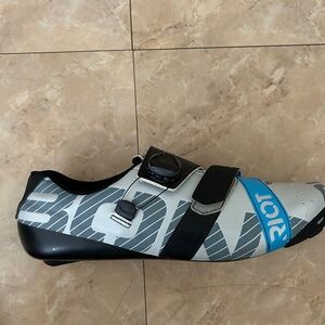 Cycling Shoe with Blue and Gray Accents